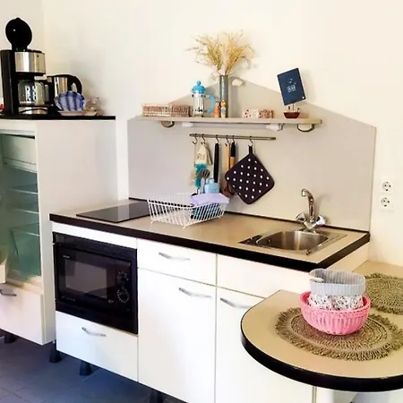 Apartment Rueckzugsort Fuer 2 - Schoenes Mit Terrasse, Wintergarten Und Badewanne