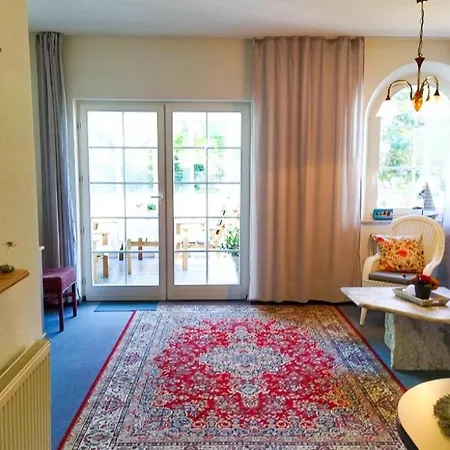Rueckzugsort Fuer 2 - Schoenes Mit Terrasse, Wintergarten Und Badewanne *